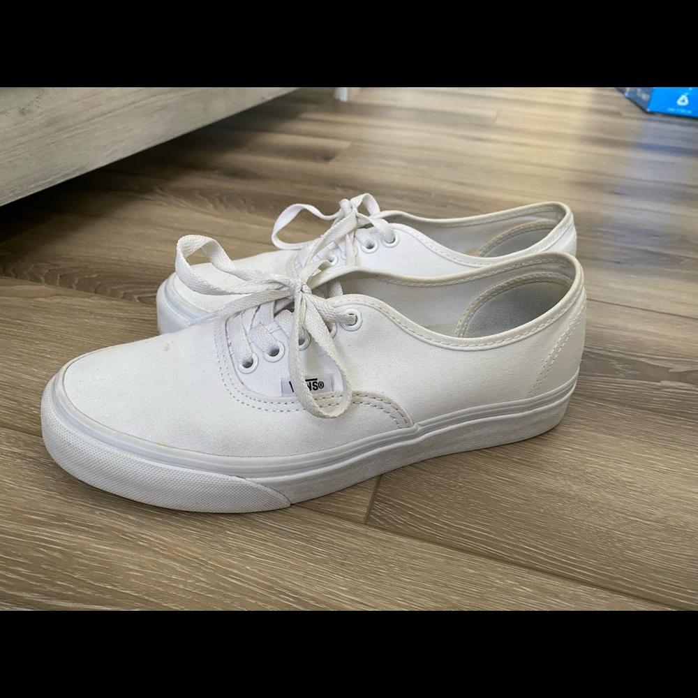 Womens Authentic Vans